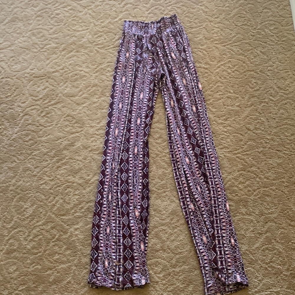 Mossimo Supply Co. Patterned Stretch Pants